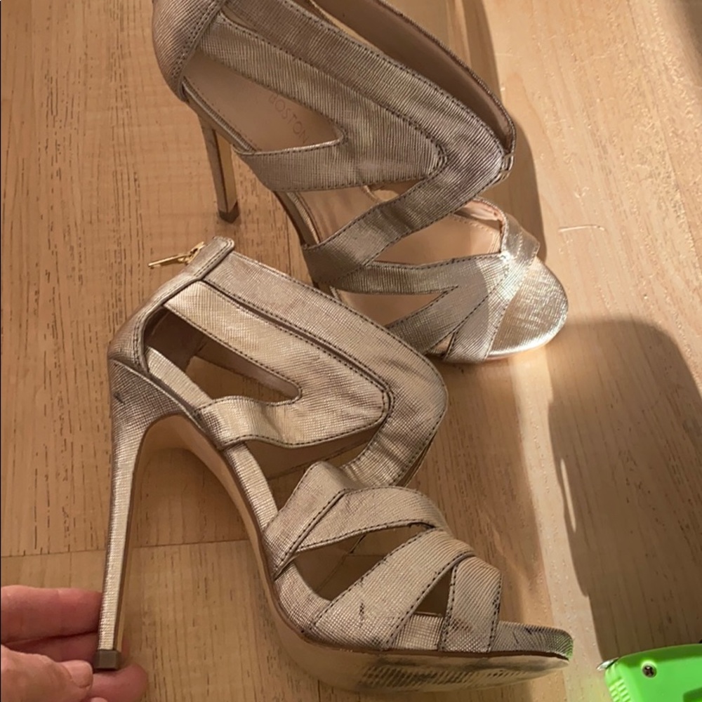 AS IS pewter metallic 5” in heels